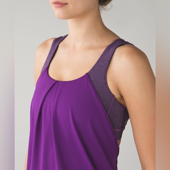 Lululemon Nouveau Limits Tank
Tender Violet - Picture 4 of 6